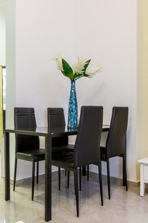 Designed Beach Apartments Tel Aviv Room photo