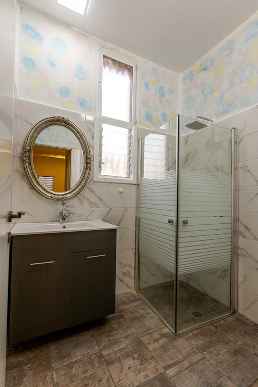 Designed Beach Apartments Tel Aviv Room photo
