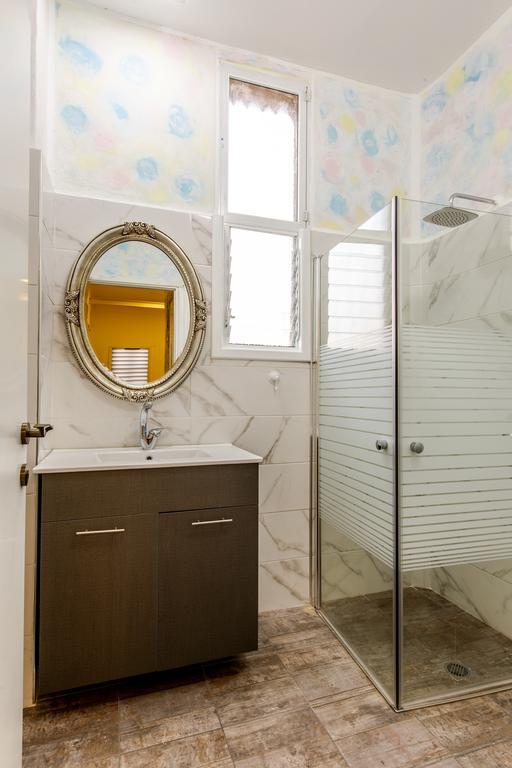 Designed Beach Apartments Tel Aviv Room photo